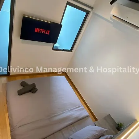 The Luxe Studio - 2 Pax - Kl - Microwave - Fridge
